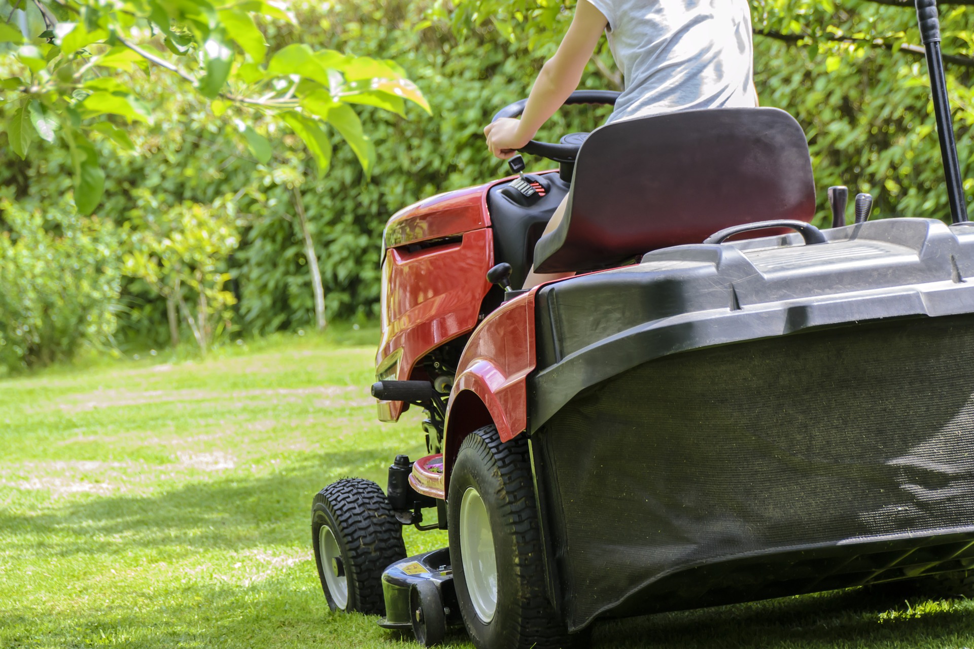 Lawn Mower Safety Tips