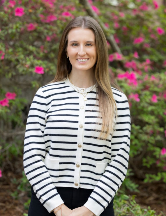 Rachel Zinn Bio image